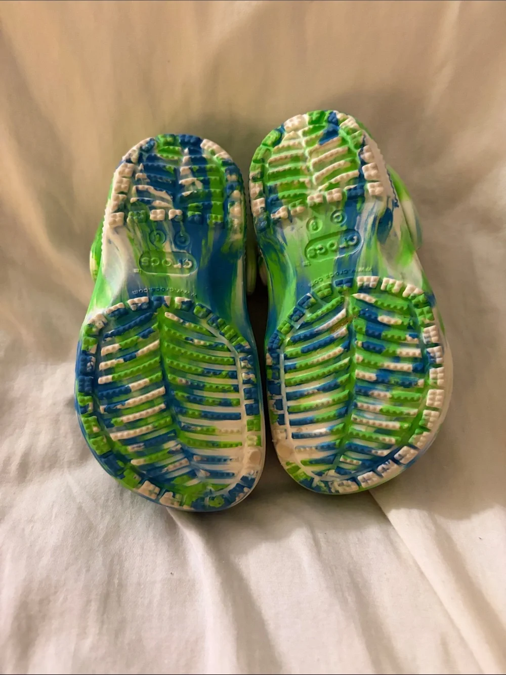 CROCS Kids Glow-in the -Dark Marbled Blue, Green & White Clogs